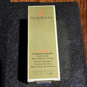 Elizabeth Arden Ceramide Capsules